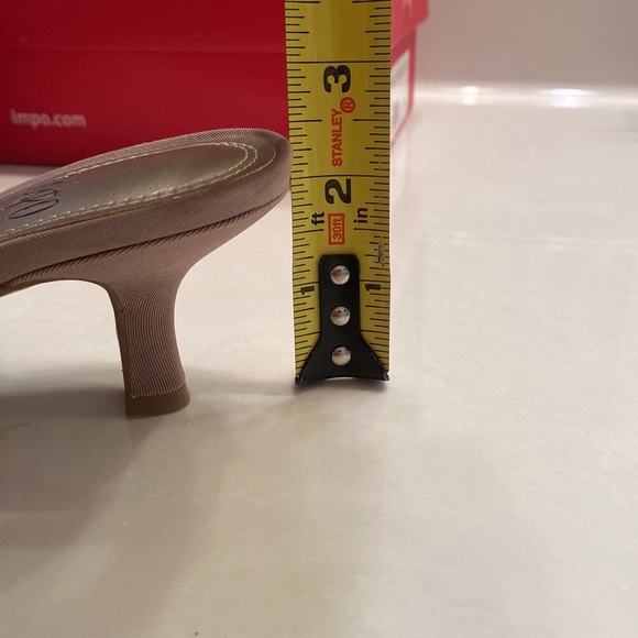 Impo embellished dress sandals taupe size 7.5 new - Picture 4 of 5